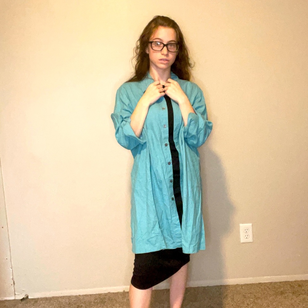 Dialogue Blue Button Up